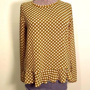 Ann Taylor Loft Easy Care Long Sleeve Blouse Size M Tan & Cream. Machine Wash